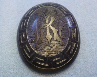 In Kind Memory Brooch