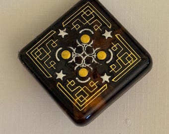 Reproduction Pique Brooch - Diamond with Filigree and Stars