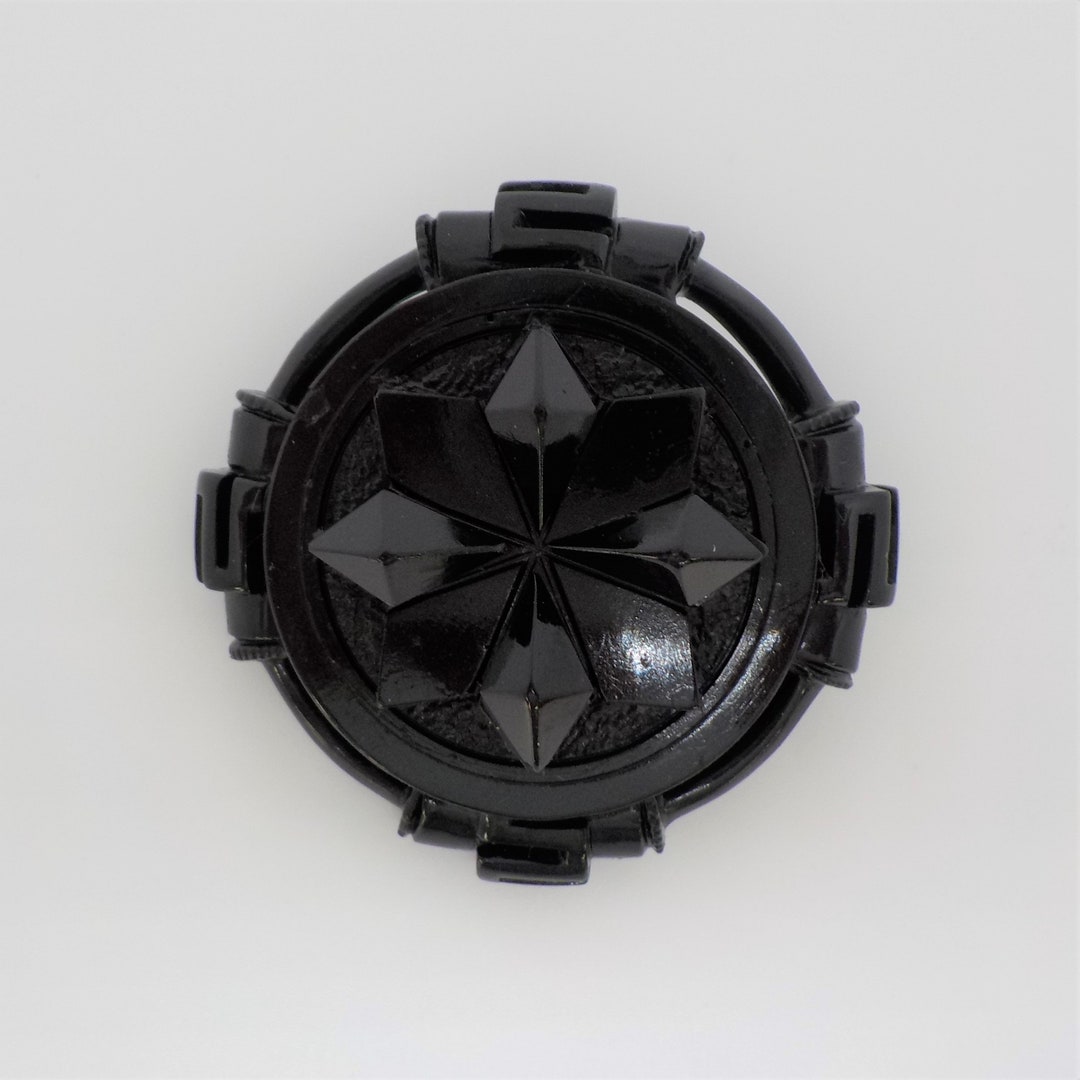 Compass Brooch - Etsy