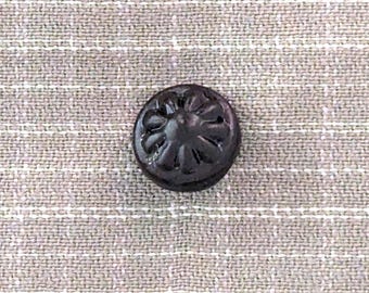 Rubber Button 739