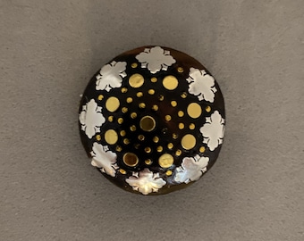 Reproduction Pique Brooch - Circle with Dots