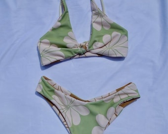 Bikini réversible fait main Nau Swim - Matcha et cèdre côtelés CHEEKY Taille Small