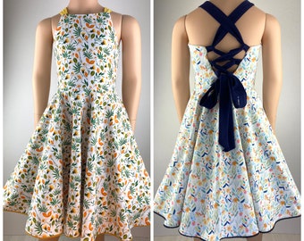 Sommerkleid Drehkleid Tellerkleid Kleid mit Tellerrock mit Schnürung Varianten blau oder gelb Streublümchen