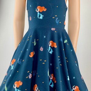 Sommerkleid Drehkleid Tellerkleid Kleid mit Tellerrock Trägerkleid Strandkleid Meerjungfrau weiß oder blau Bild 2