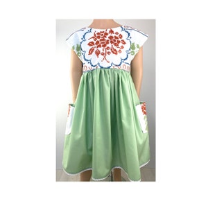 gr. 122/128 Sukienka Upcycling Vintage Retro sukienka obrotowa letnia sukienka wyjątkowa