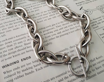 Chunky silver necklace, Chunky necklace with toggle clasp, Chunky chain necklace, Silver toggle necklace