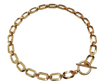 Gouden schakelcollier met kapittelslot Gouden schakelcollier