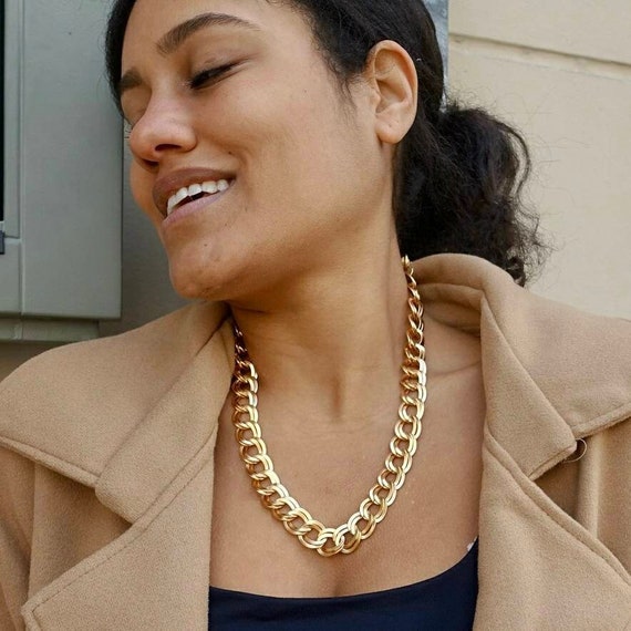 Gold chain choker, Gold chain necklace, Gold toggle necklace
