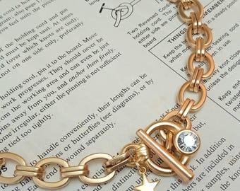 Gold statement necklace, Gold chain necklace with toggle clasp, Gold toggle necklace, Gold necklace