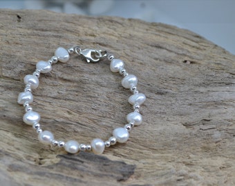 Pearl bracelet white pearls sterling silver pearls hand made women girl treat birthday bridesmaid gift