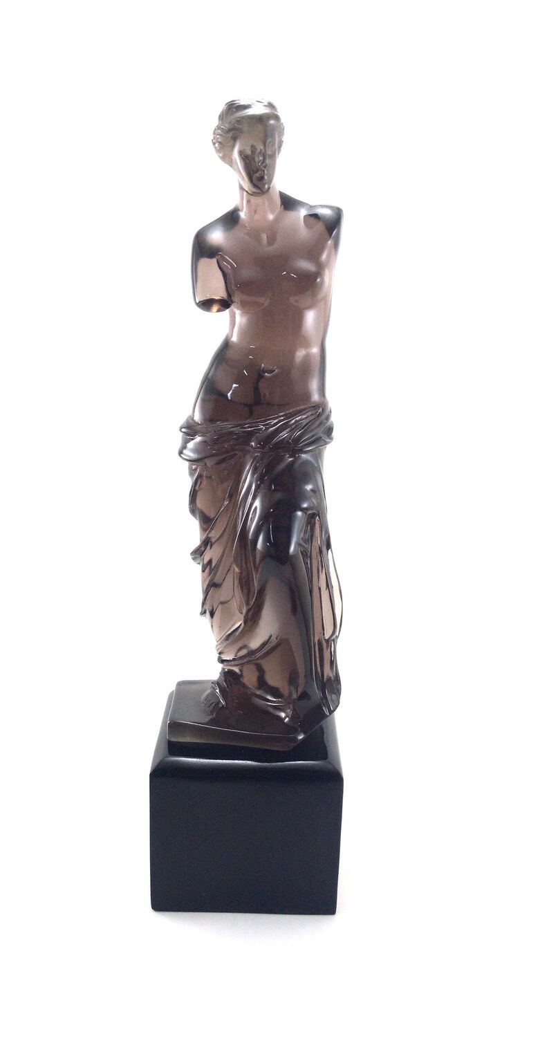epoxy resin statue