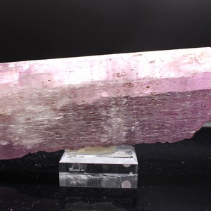 Kunzite Crystal 2062 grams Pink Mountain Shape Spodumene Healing Stones Gemstone Natural Stones Untreated
