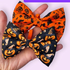 Halloween Dog/ Cat Bow, Halloween Bats Dog Bow, Dog Bow Tie, Pet Neckwear