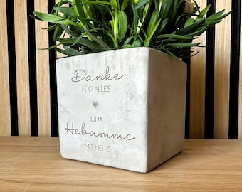 Blumentopf Beton-Optik Mit Herz | Personalisierter Topf Danke für alle Wunschname Hebamme Erzieherin Arzt Geschenk Abschied 3 Größen Gravur