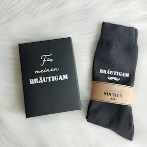 Bräutigam Socken mit Geschenkbox Für meinen Bräutigam gegen kalte Füße Hochzeitssocken Box mit Personalisierung Herrensocken Anzug Bild 2