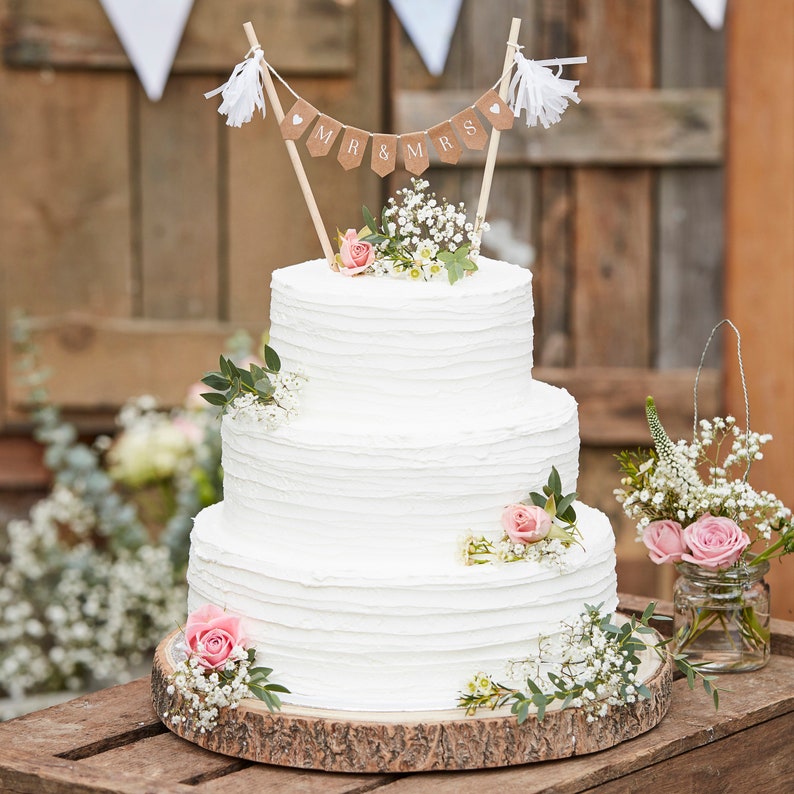 Mr and Mrs Cake Topper Wimpelgirlande Hochzeitstorte Kuchen Dekoration Bild 1