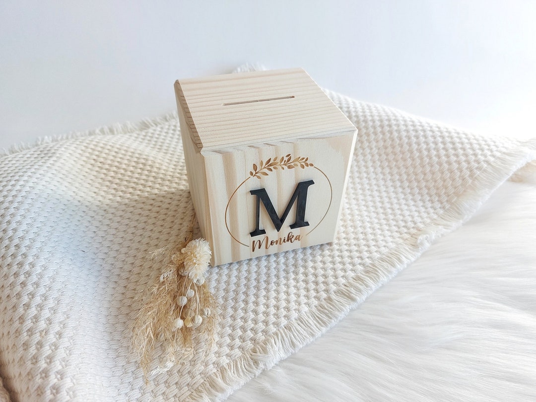 Holzspardose Mit Initiale - Personalisierbare Sparbüchse Mit Schloss 10x10cm