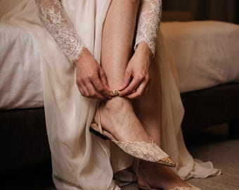 Lace Bridal Flats for Wedding, Pointed Toe Wedding Shoes, Ankle Strap Lace Shoes