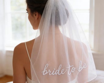 Bride To Be Veil, Bachelorette Veil, Bridal Shower Veil, Hen Party Veil, Bride To Be Party Veil, Bridal Hair Veil with Comb