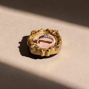 Velvet ring holder with vintage gold frame, engagement ring display. Ring box in multiple colors for wedding and jewelry photography