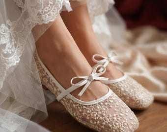 Bridal Lace Flats, Wedding Mary Jane Shoes, Sheer Ballet Flats, Comfortable Bridal Shoes, Minimalist Wedding Flats, Lace Shoes Bride