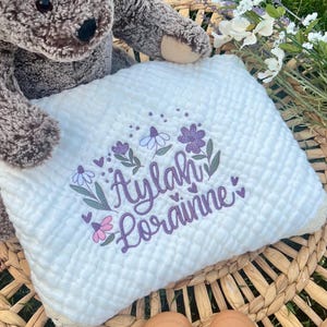 Embroidered baby blanket, Personalized baptism blanket, baby shower gift for new mom, muslin baby blanket, embroidered baptism blanket