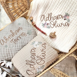 Embroidered baby blanket, Personalized baptism blanket, baby shower gift for new mom, muslin baby blanket, embroidered baptism blanket