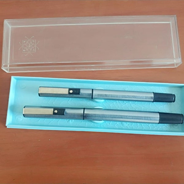 Vintage set 2 Penna a sfera e penna stilografica scatola originale URSS anni '80.