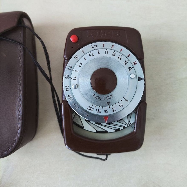 Vintage photo exposure meter Photo exposure Kyiv USSR bakelite very rare