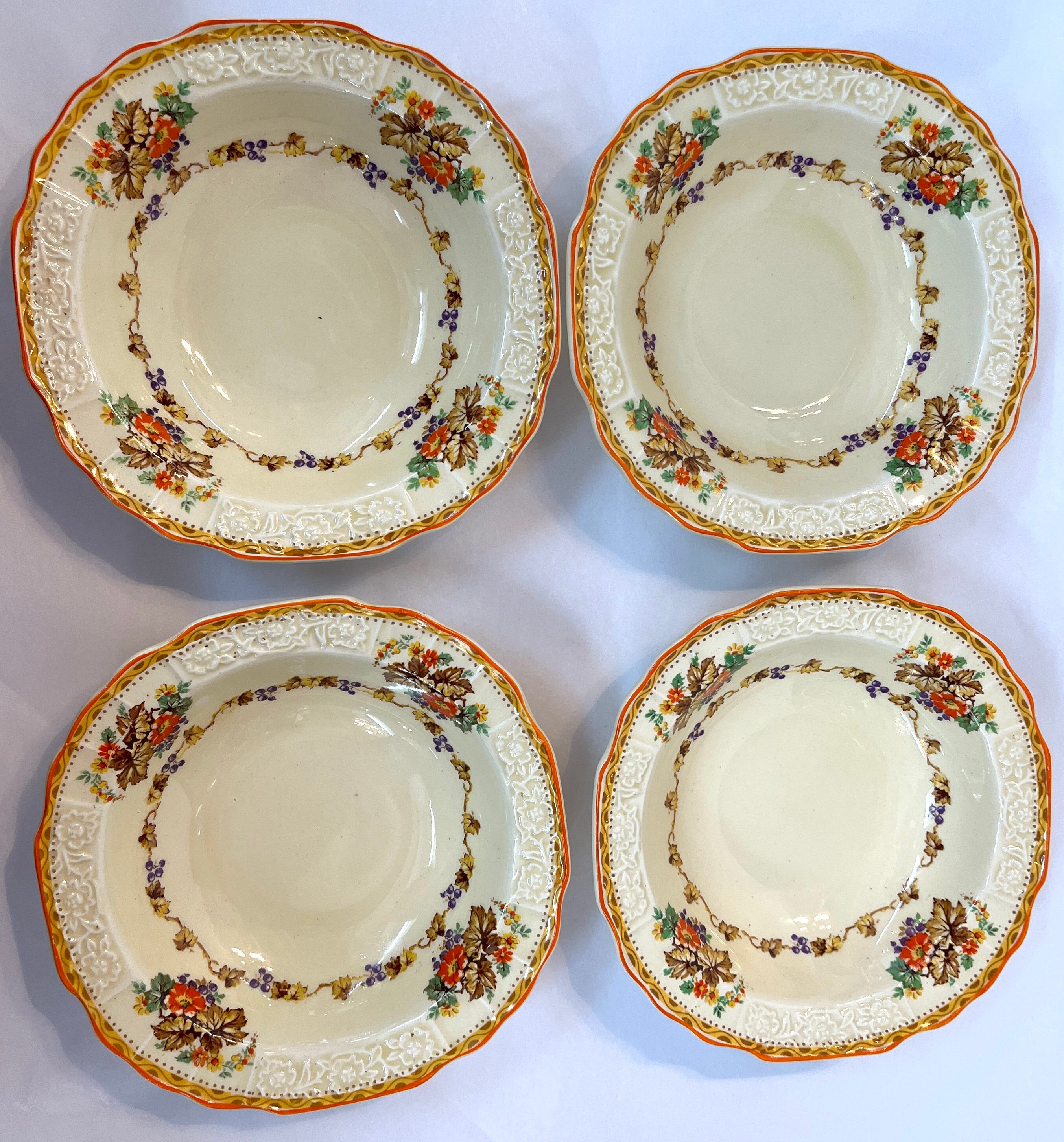 Set of 8 Vintage Myott Staffordshire of England Small Rimmed Fruit