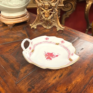 Vintage Herend of Hungary Porcelain Handled Leaf Dish in the Pretty Chinese Bouquet Raspberry Pattern, Hallmarked