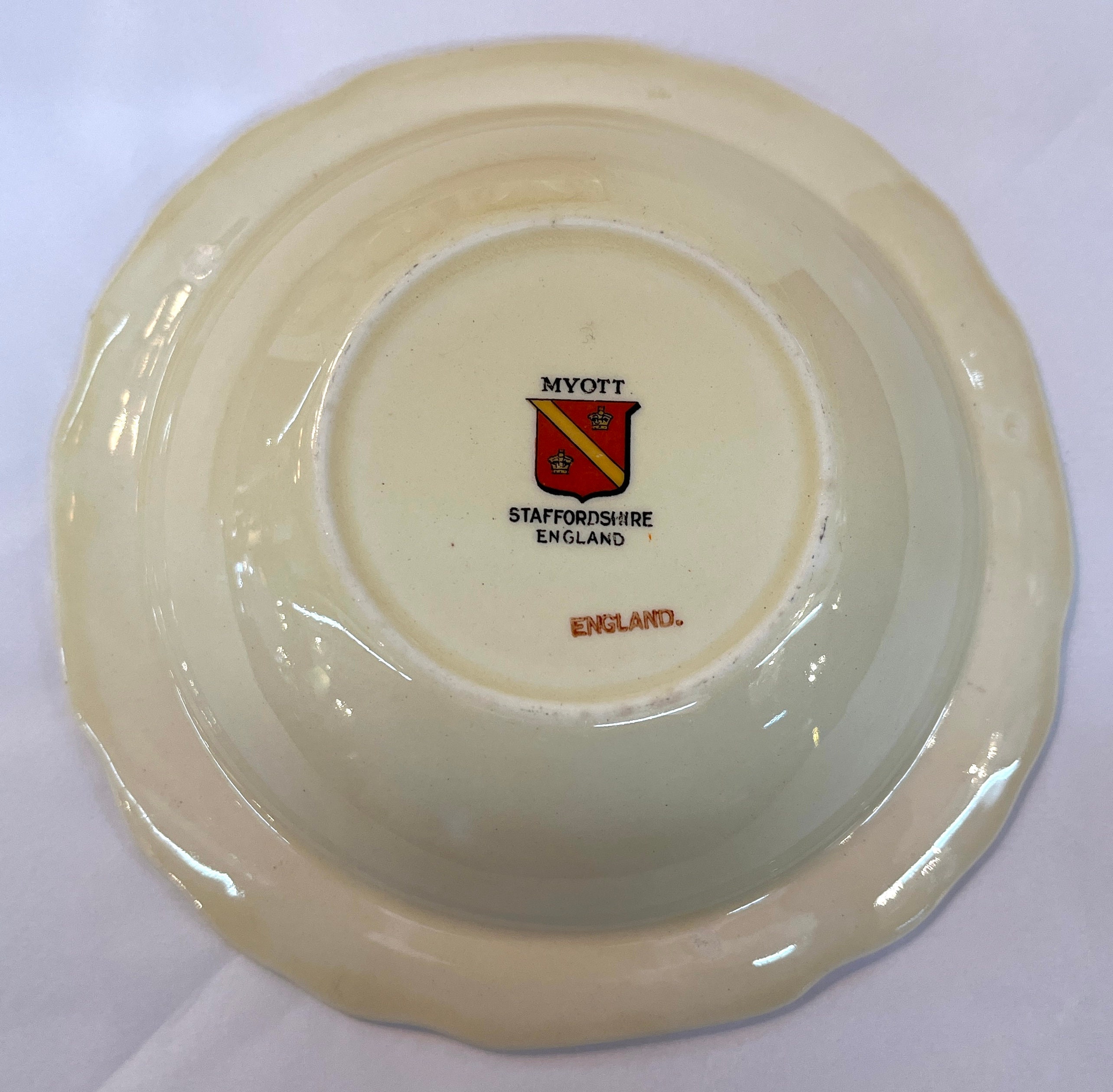 Set of 8 Vintage Myott Staffordshire of England Small Rimmed Fruit