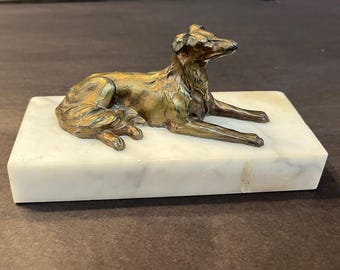Antique Bronze Retriever Paperweight Mounted on Rectangular White Marble Base, Patinated Bronze Retriever Dog Paperweight, Felt Bottom