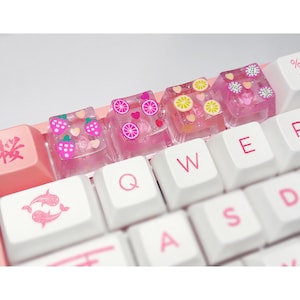 Pink Translucent Fruits Artisan Resin Kawaii-toetsenborden, schattige ESC-toetsen voor mechanische toetsenborden