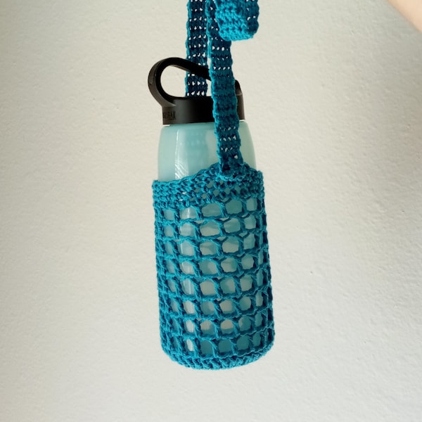 PATTERN** Minimalist Water Bottle Pattern, Crochet Water Bottle Bag Pattern, Phone Carrier Pattern