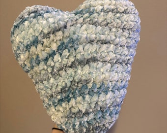 Blue Heart Pillow -- Amigurumi Crochet