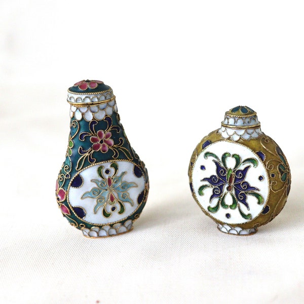 Asian Snuff bottle, cloisonne, floral motif, enameled filigree, raised metal rope, handmade