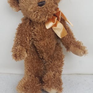 Teddybär Fuzzy Brown Stuffed Kelly Toy 12&quot;goldene Schleife