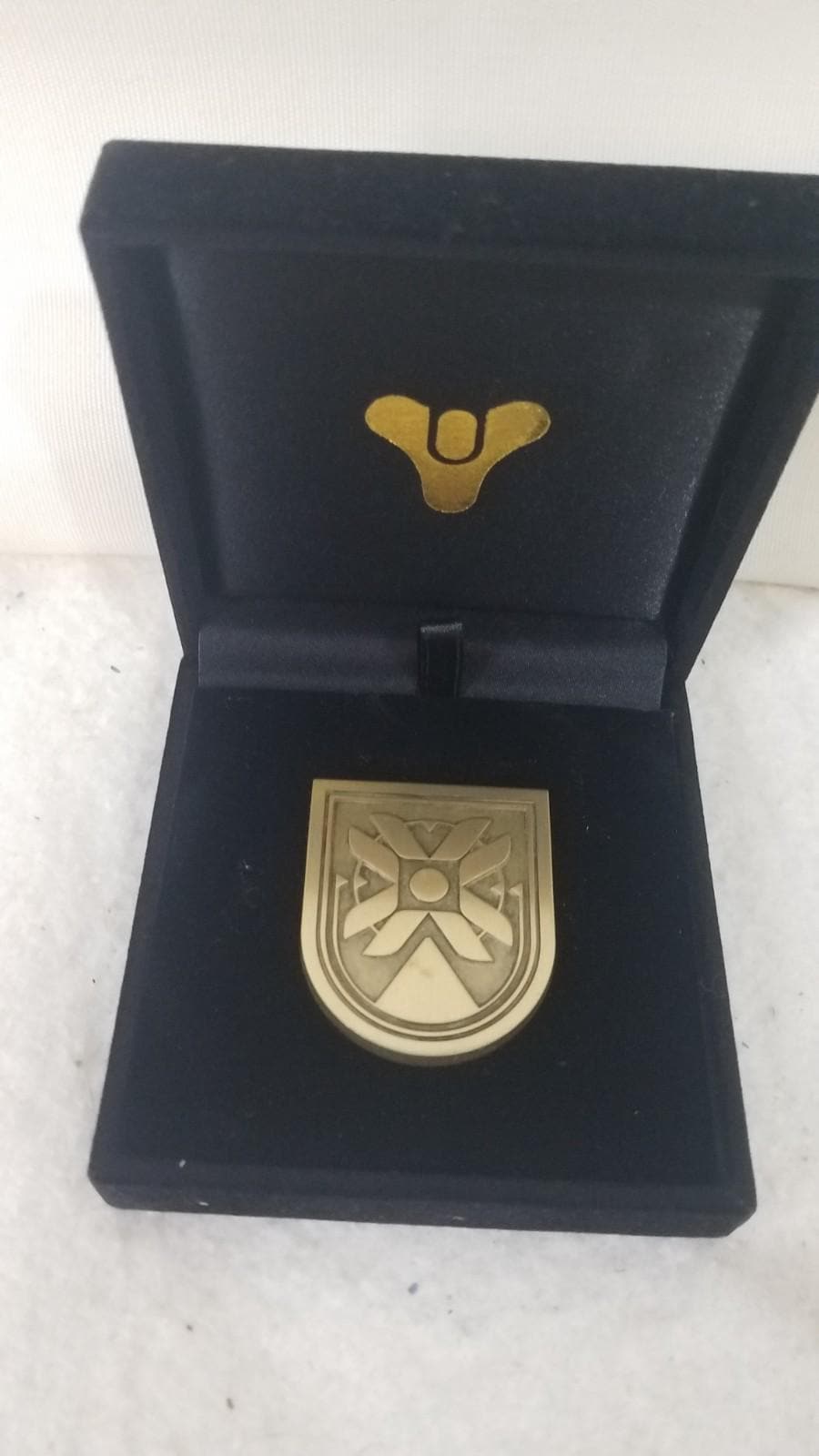 Destiny 2 WARDEN SEAL COLLECTIBLE MEDALLION PIN - In Hand Destiny 2 WARDEN SEAL COLLECTIBLE MEDALLION PIN - In Hand