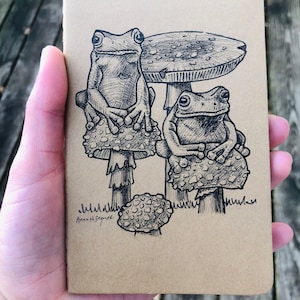 Frogs journal: Handheld Journal with Hand-drawn (original) illustration of frog