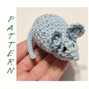 Crochet pattern amigurumi mouse cat toy; how to crochet small mouse 3D step by step printable instruction