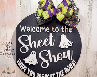 Bienvenido al espectáculo de hojas, colgador de puertas, SVG, letrero de Halloween, fantasma SVG, Glowforge, colgador de puertas de Halloween