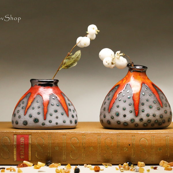 Ensemble de vase miniature de 2, Petit vase rouge, Décoration intérieure, Mini vase, Vase à fleurs sèches, Céramique artisanale, FABRIQUÉ SUR COMMANDE