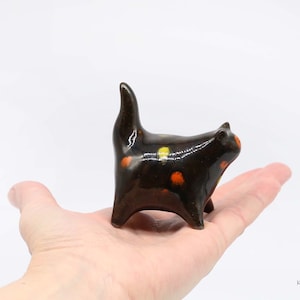 Miniature Cat figurine, Ceramic cat sculpture, Small black kitten,Table decoration, Handmade Art, Collectible, Cat lover gift, MADE TO ORDER