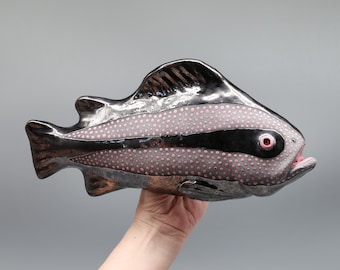 陶器の魚のアート、ユニークな陶器の魚の置物、粘土の魚の壁の彫刻