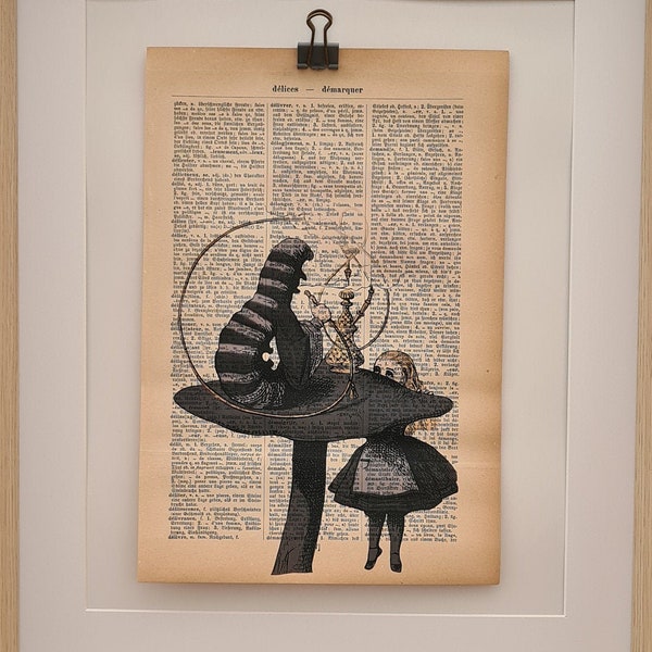 Kunstdruck von Alice und der Raupe, von Alice im Wunderland, auf Antiker Buchseite, verrückter Hutmacher, Grinsekatze, Herzkönigin, Hase