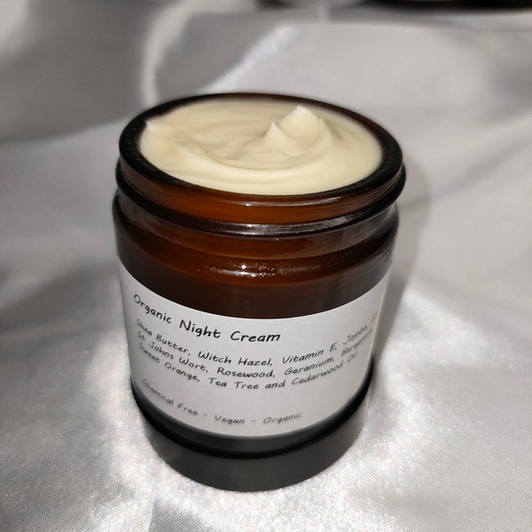 Organic Night Cream // Intensively Moisturising, Deeply Nourishing