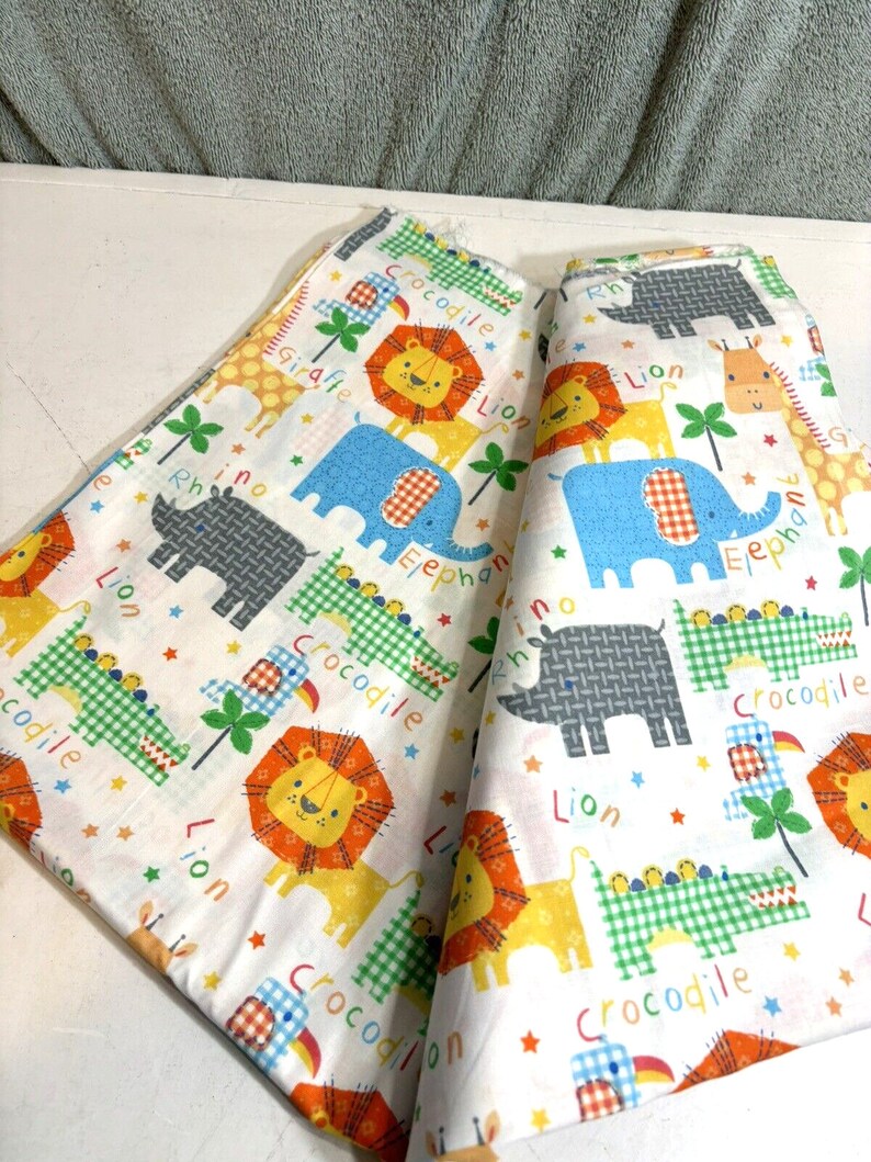 44 X 104 Cotton Blend Fabric Baby Nursery Animals Quilters Estate Fabric image 2