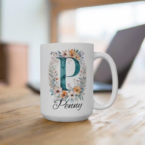 Taza con monograma de la letra P: taza de cerámica personalizada para café o té, vajilla con alfabeto inicial personalizado, regalo para ella, regalo de cumpleaños