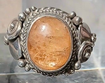 Vintage little Silver 925 Sunstone Ring. UK Ring Size I